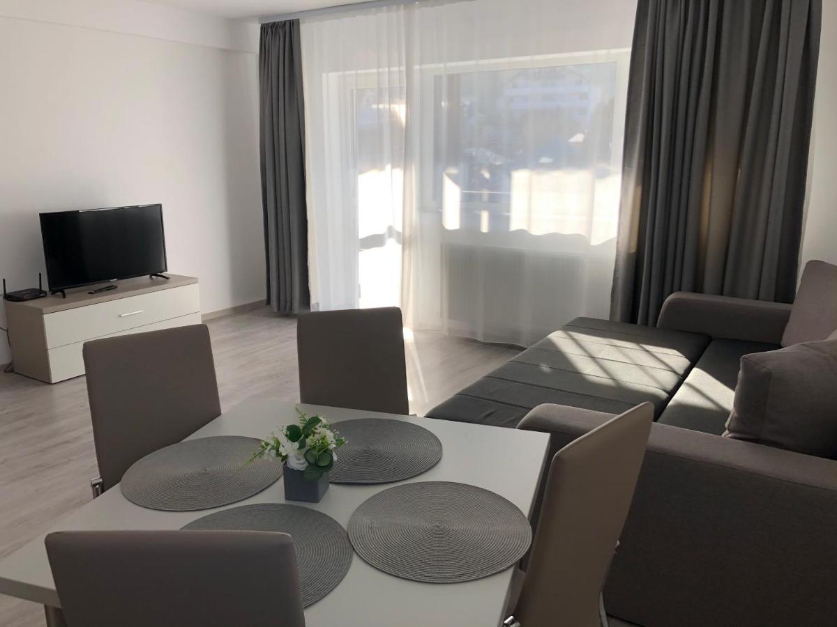 Elena-Maria Apartments Buşteni Esterno foto